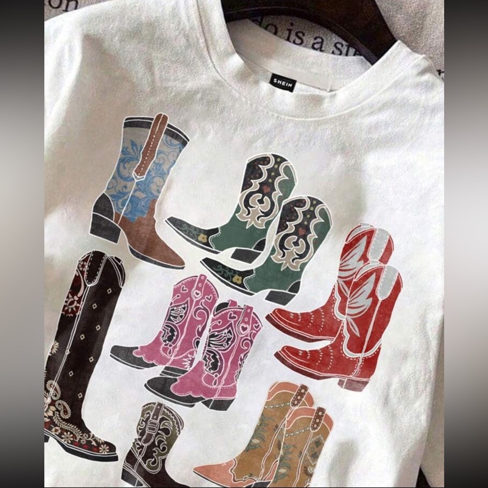 Western casual tshirt - Picture 2 of 2